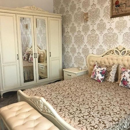 Apartment Livual Одесса Экстерьер фото