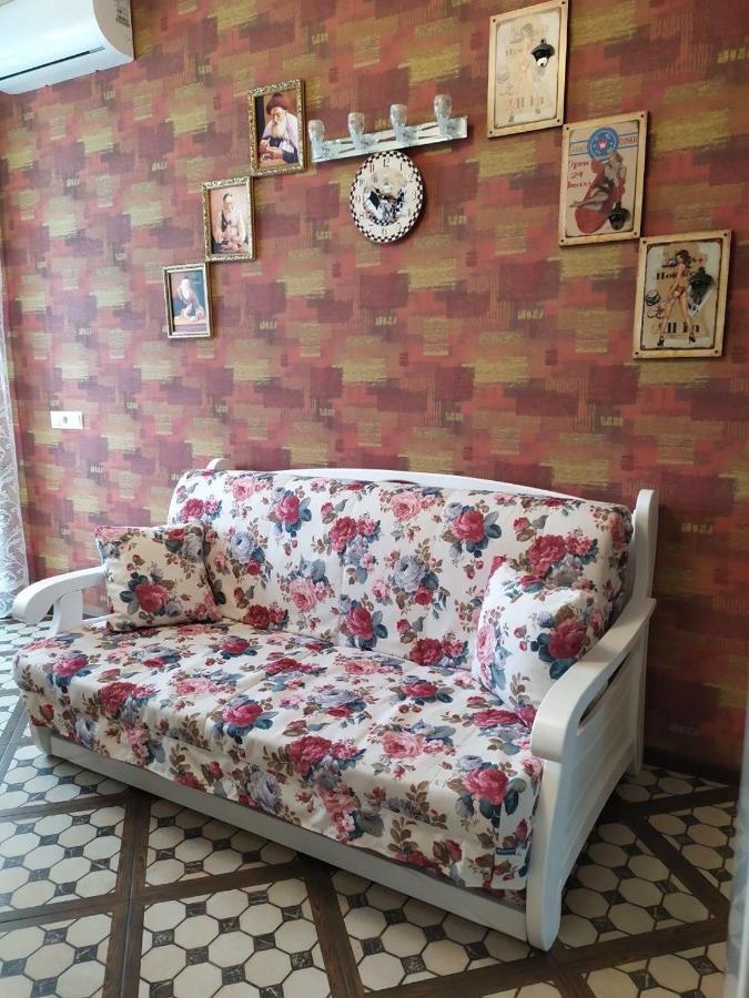 Apartment Livual Одесса Экстерьер фото
